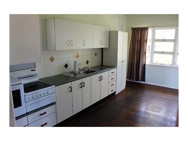 73 Sondergeld Rd, Gin Gin QLD 4671