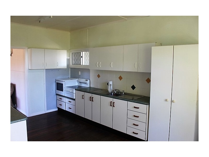 73 Sondergeld Rd, Gin Gin QLD 4671