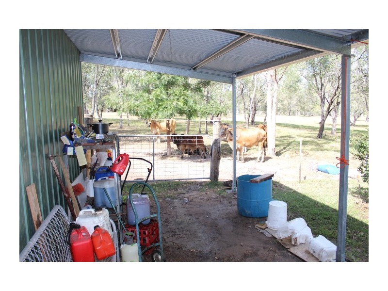 22 Scotneys Rd, Gin Gin QLD 4671
