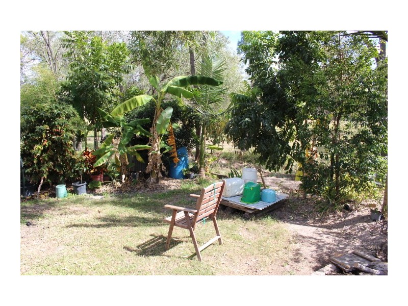 22 Scotneys Rd, Gin Gin QLD 4671