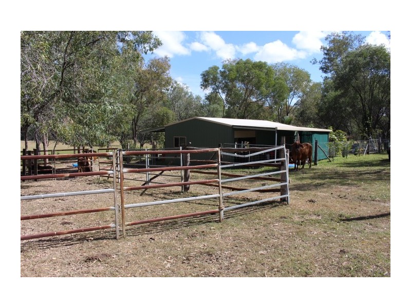 22 Scotneys Rd, Gin Gin QLD 4671