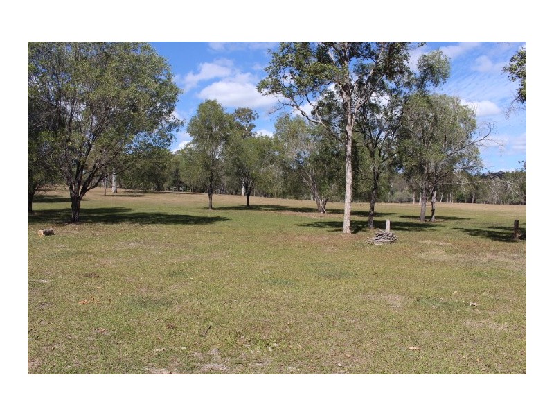 22 Scotneys Rd, Gin Gin QLD 4671