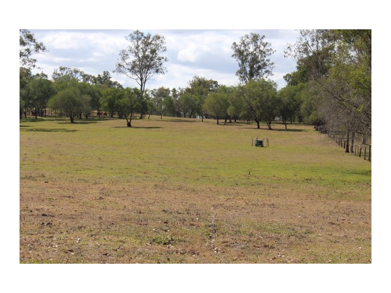 22 Scotneys Rd, Gin Gin QLD 4671