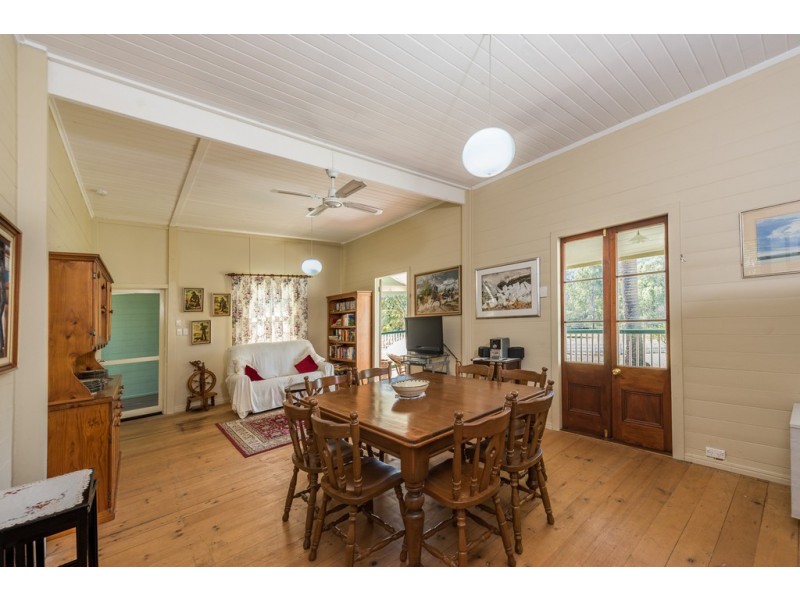 302 Wonbah Rd, Gin Gin QLD 4671