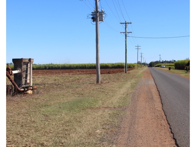 22 Faggs Rd, Gooburrum QLD 4670