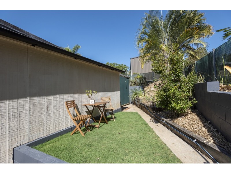 7 Rieck St, Gin Gin QLD 4671