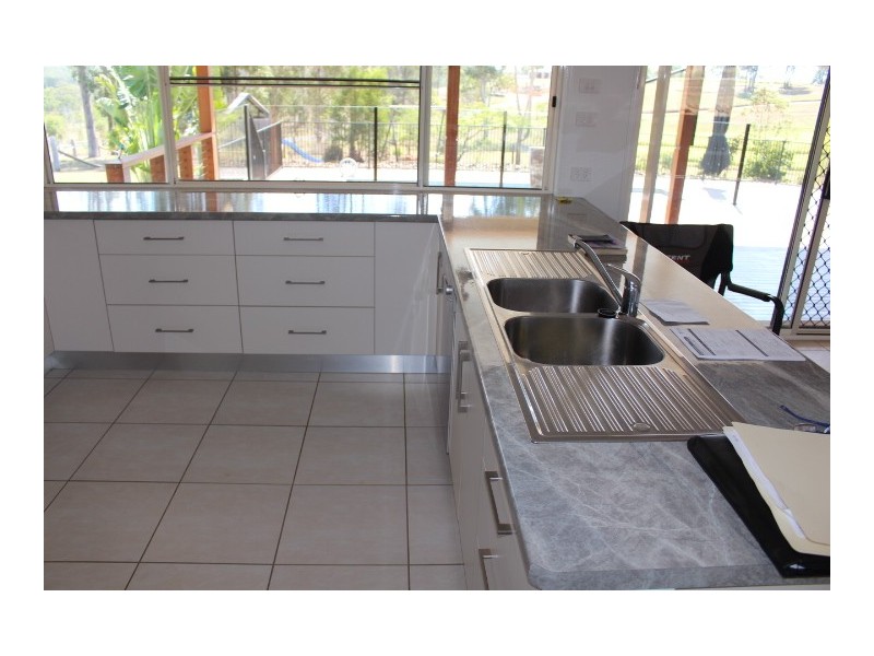 71 Hideaway Drive, Gin Gin QLD 4671