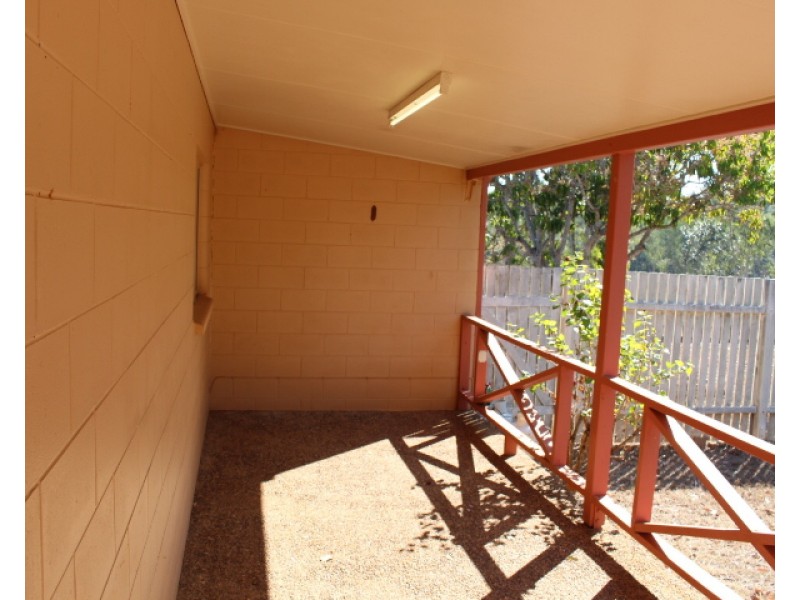 1/29 Morris Terrace, Gin Gin QLD 4671