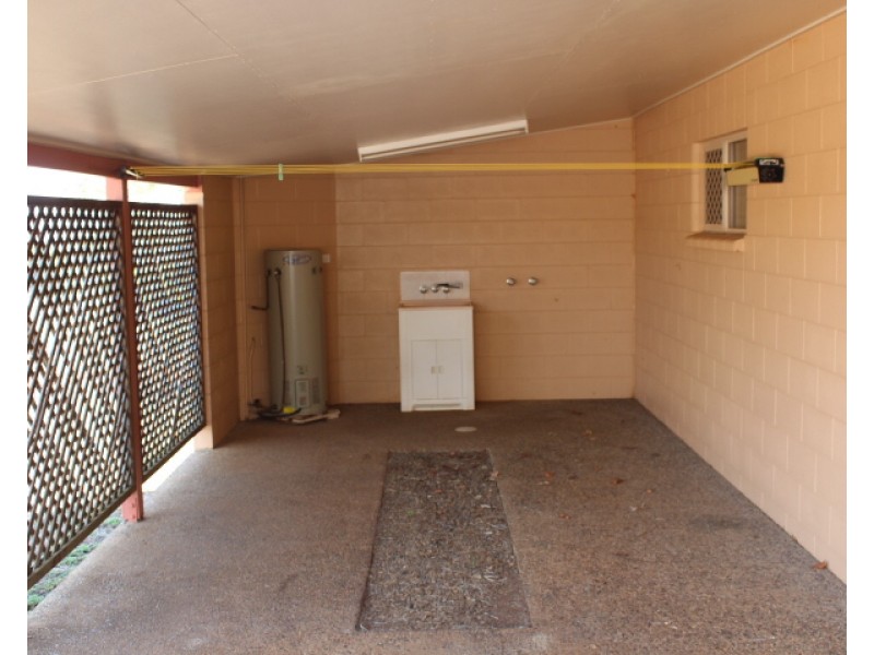 1/29 Morris Terrace, Gin Gin QLD 4671