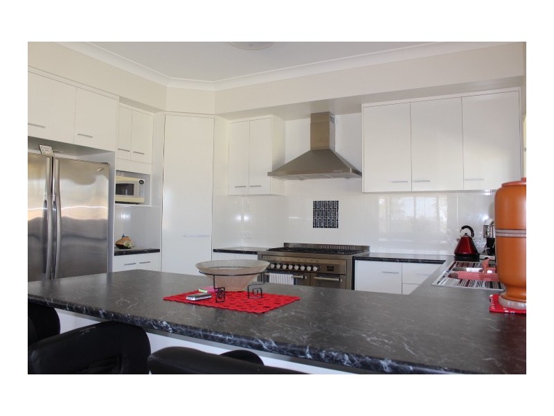 64 Hideaway Drive, Gin Gin QLD 4671
