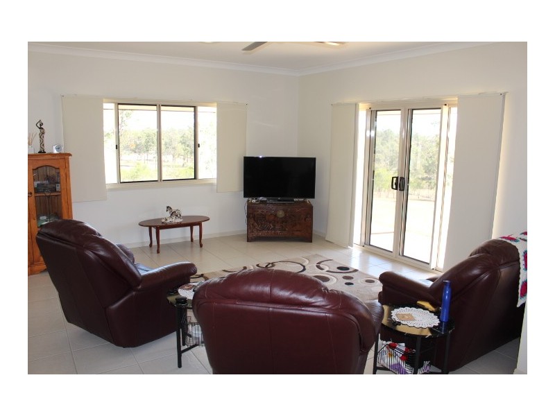 64 Hideaway Drive, Gin Gin QLD 4671