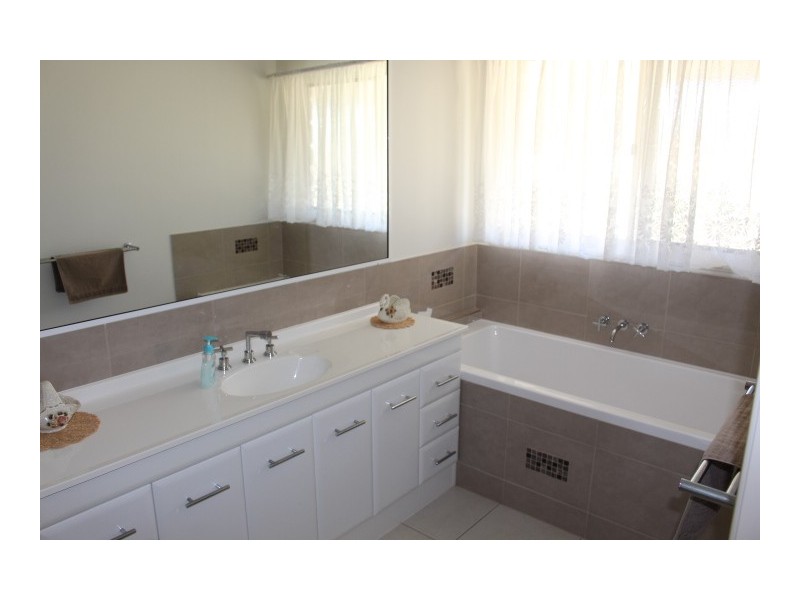 64 Hideaway Drive, Gin Gin QLD 4671