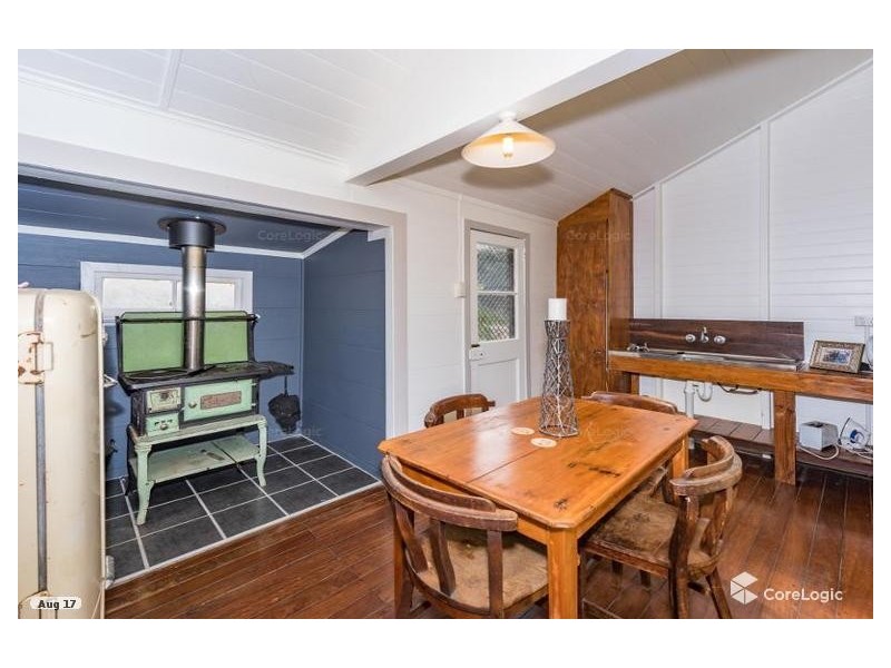 48 Elliott St, Gin Gin QLD 4671