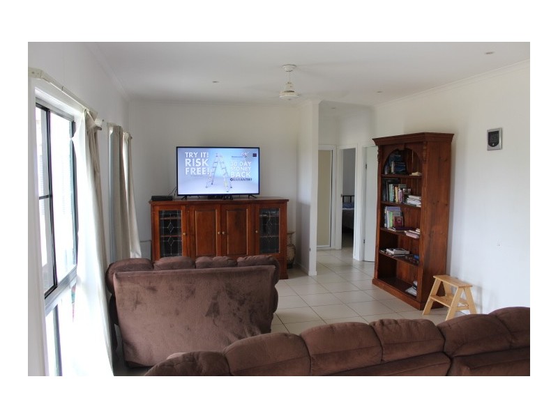 136 Rocky Creek Rd, Mount Perry QLD 4671