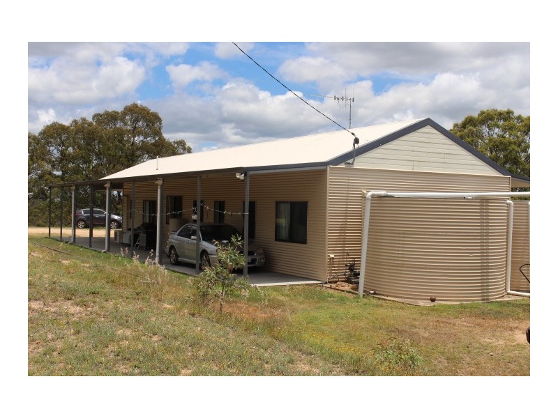 136 Rocky Creek Rd, Mount Perry QLD 4671
