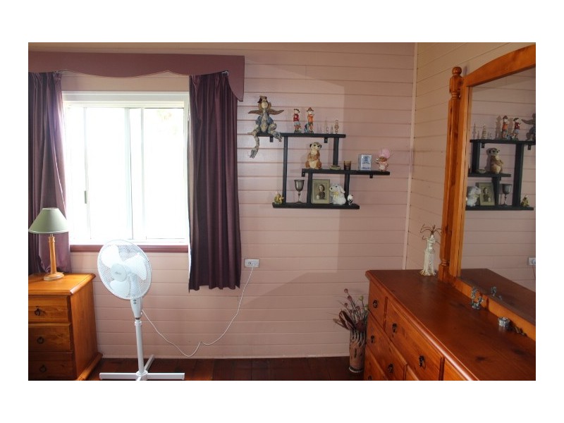31 Purkis Corner Rd, Gin Gin QLD 4671