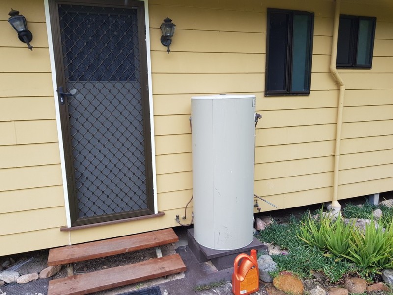 177 Duckpond Rd, Gin Gin QLD 4671