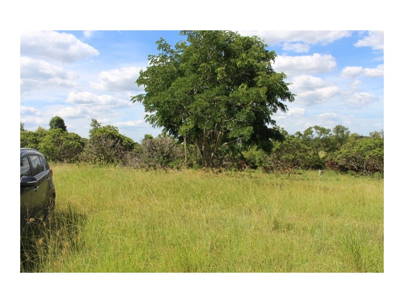 218 Mcilwraith Rd, Gin Gin QLD 4671