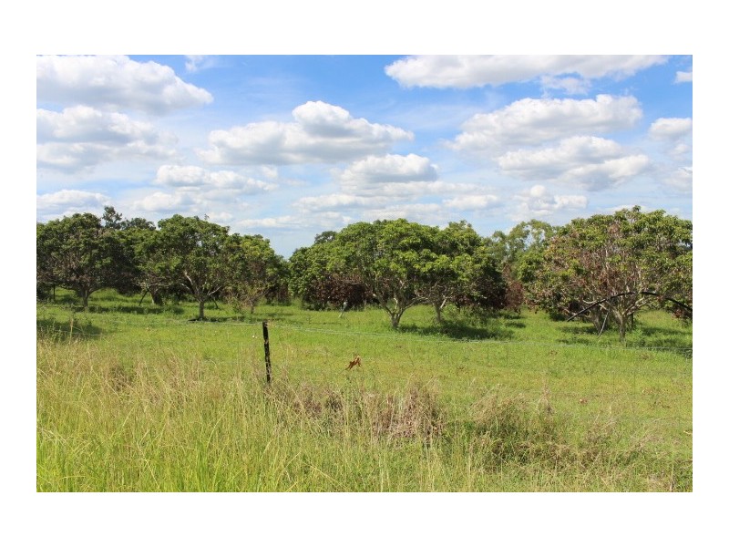 218 Mcilwraith Rd, Gin Gin QLD 4671