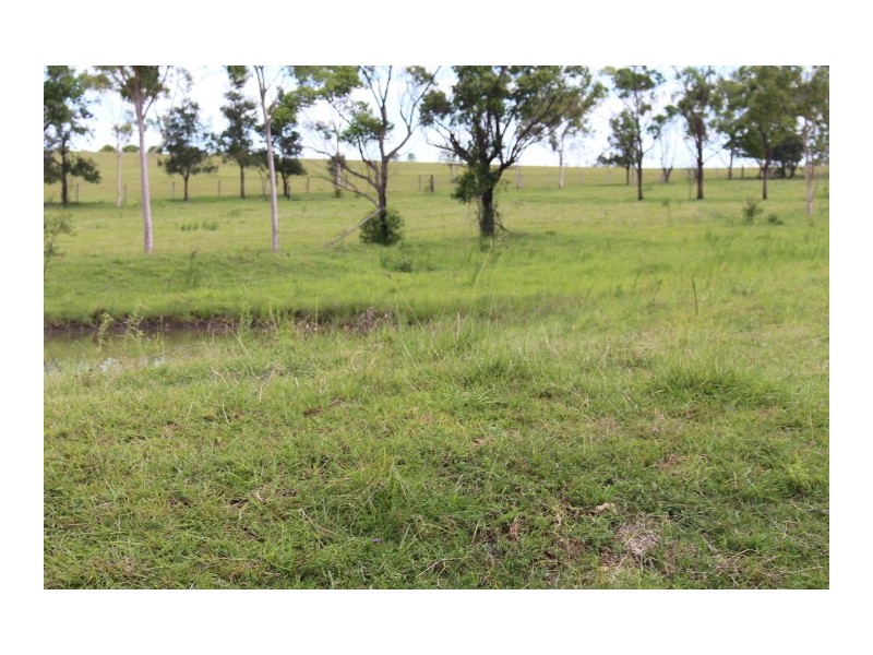 218 Mcilwraith Rd, Gin Gin QLD 4671