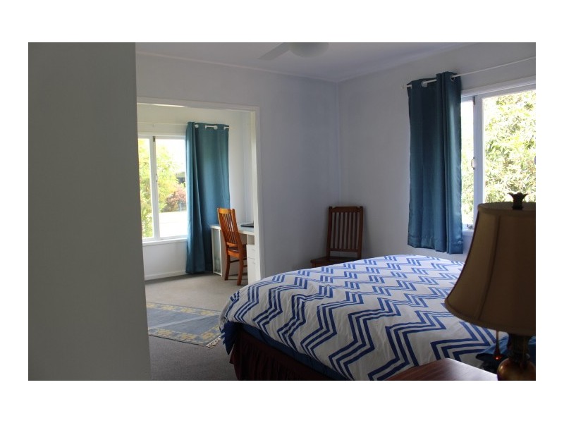 11 Walla St, Wallaville QLD 4671