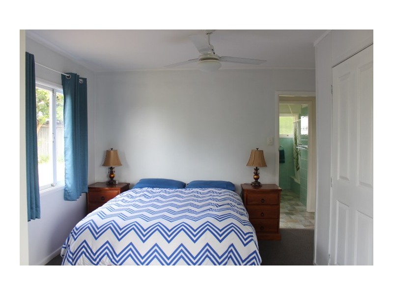 11 Walla St, Wallaville QLD 4671