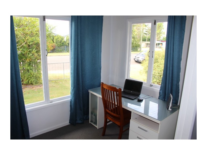 11 Walla St, Wallaville QLD 4671