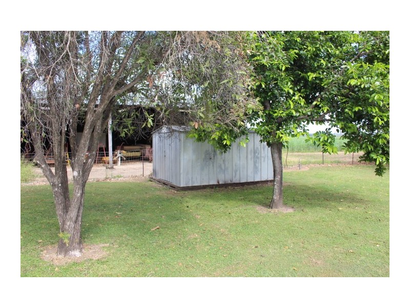 11 Walla St, Wallaville QLD 4671