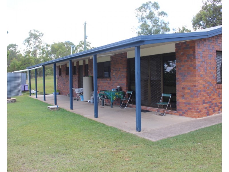 60 Kirkwood Rd, Gin Gin QLD 4671