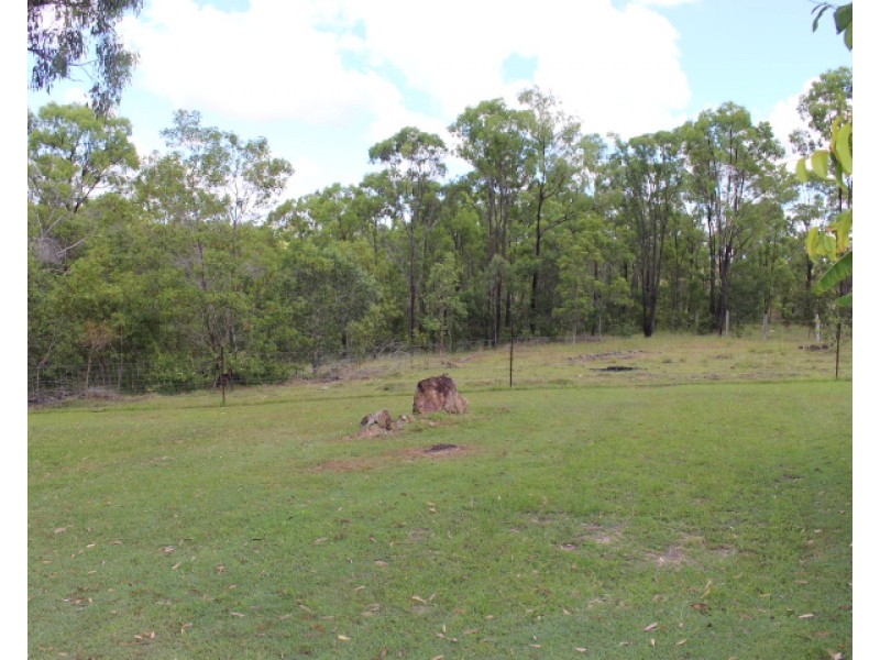 60 Kirkwood Rd, Gin Gin QLD 4671