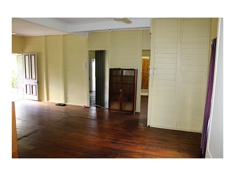 101 Rieck Street, Gin Gin QLD 4671