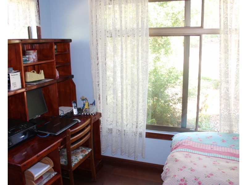 166 Hills Rd, Gin Gin QLD 4671