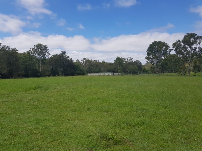 78 Park Reserve Rd, Mount Perry QLD 4671
