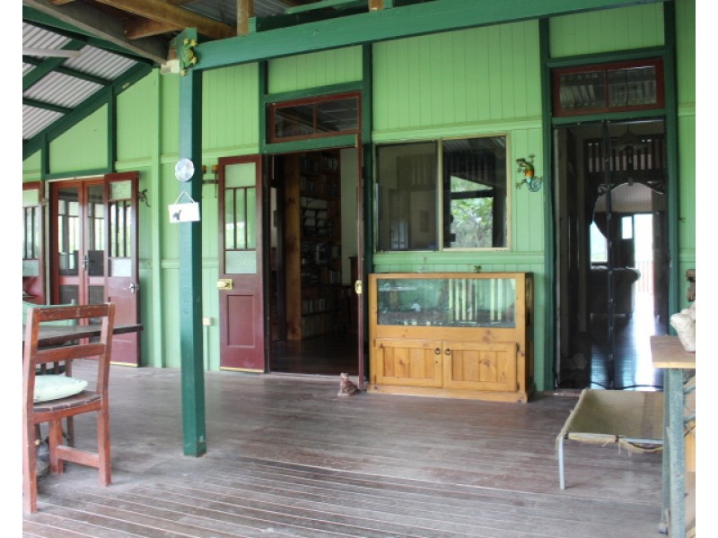 189 Thiels Rd, Gin Gin QLD 4671