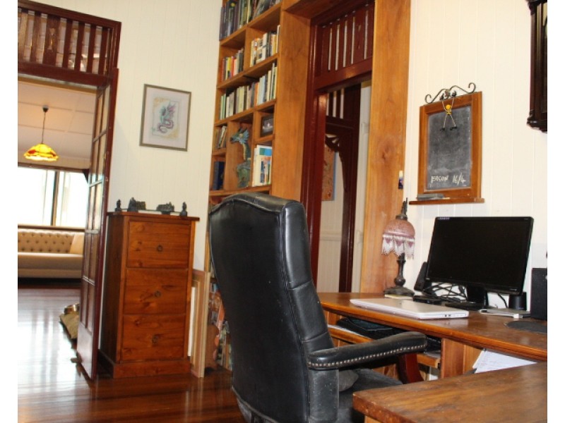 189 Thiels Rd, Gin Gin QLD 4671