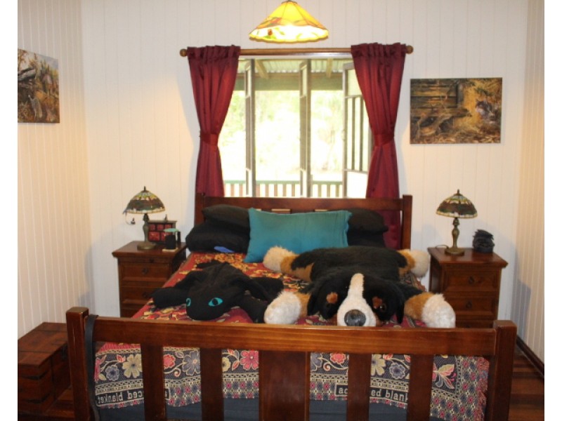 189 Thiels Rd, Gin Gin QLD 4671