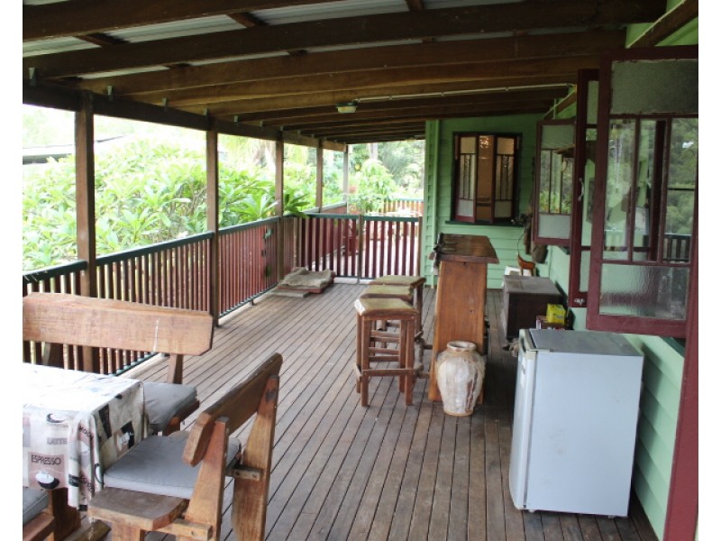 189 Thiels Rd, Gin Gin QLD 4671