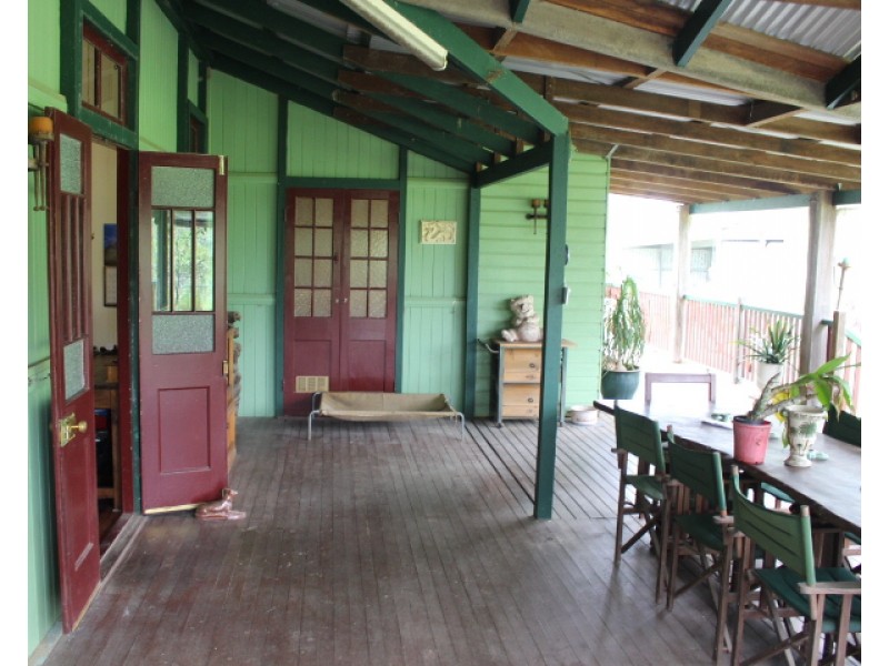 189 Thiels Rd, Gin Gin QLD 4671