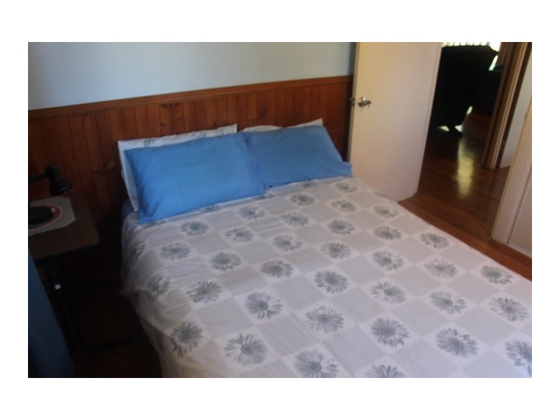 63 Elzeards Way, Gin Gin QLD 4671