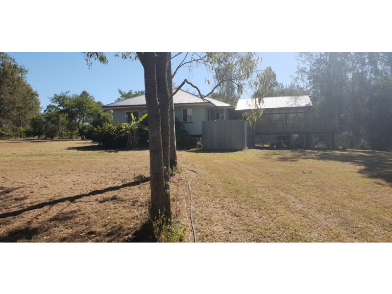 207 Delaneys Rd, Gin Gin QLD 4671