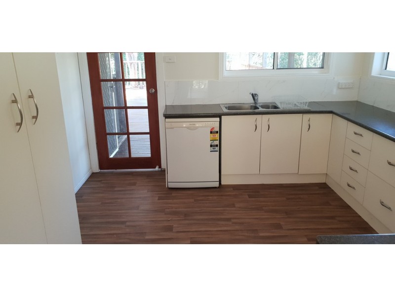 207 Delaneys Rd, Gin Gin QLD 4671