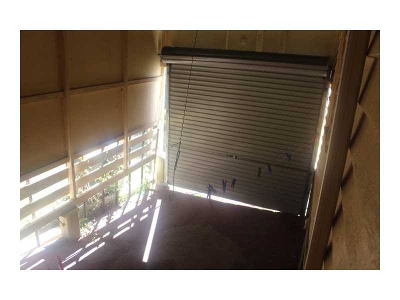 25 Innes St, Gin Gin QLD 4671