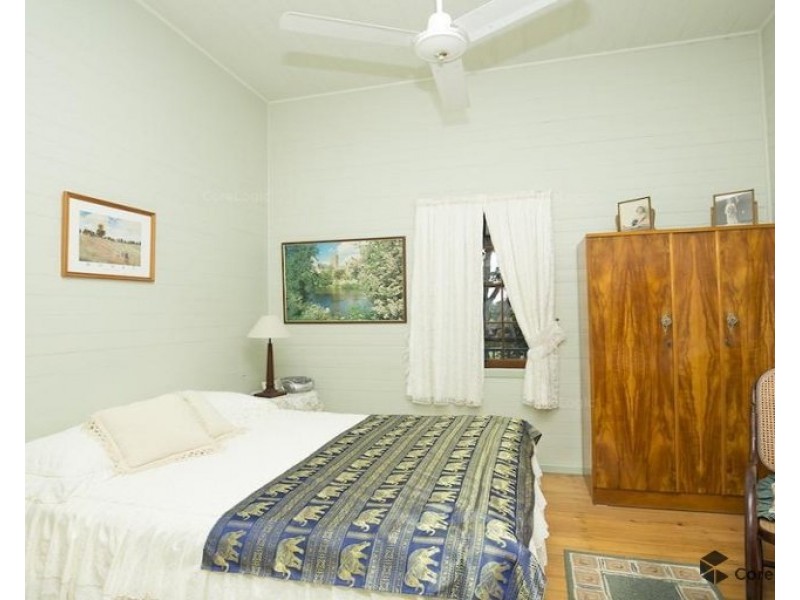 1657 Wallaville Goondoon Rd, Wallaville QLD 4671