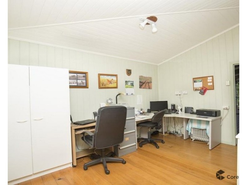 1657 Wallaville Goondoon Rd, Wallaville QLD 4671