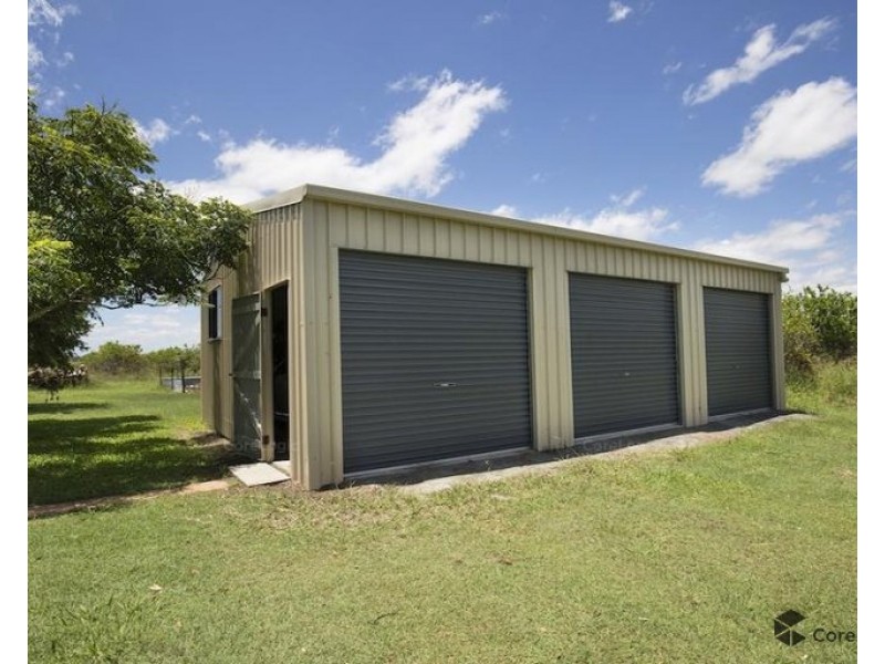 1657 Wallaville Goondoon Rd, Wallaville QLD 4671