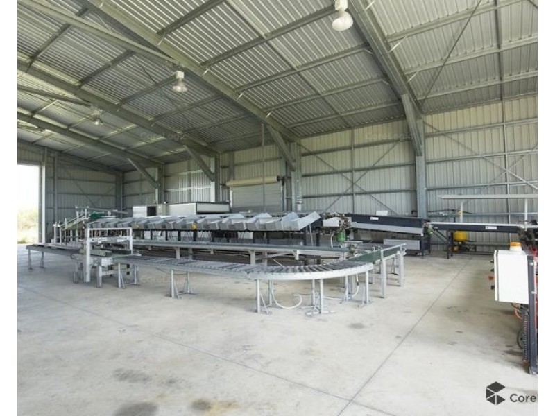 1657 Wallaville Goondoon Rd, Wallaville QLD 4671