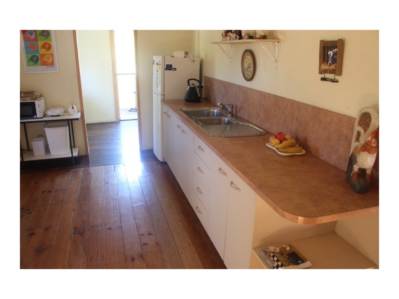 34030 Bruce Hwy, Gin Gin QLD 4671