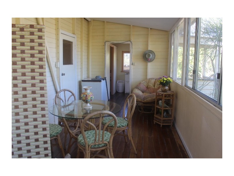34030 Bruce Hwy, Gin Gin QLD 4671