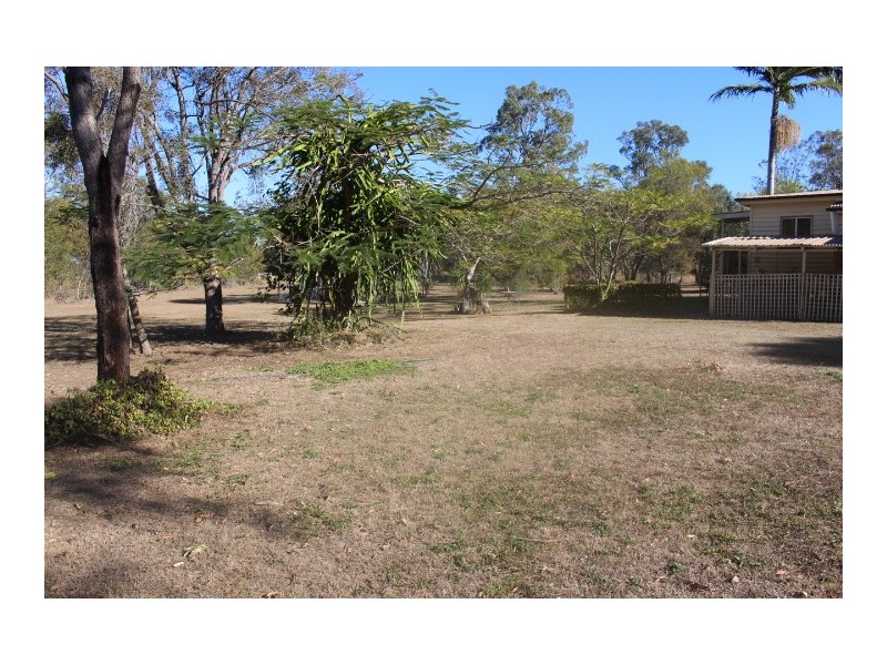 34030 Bruce Hwy, Gin Gin QLD 4671