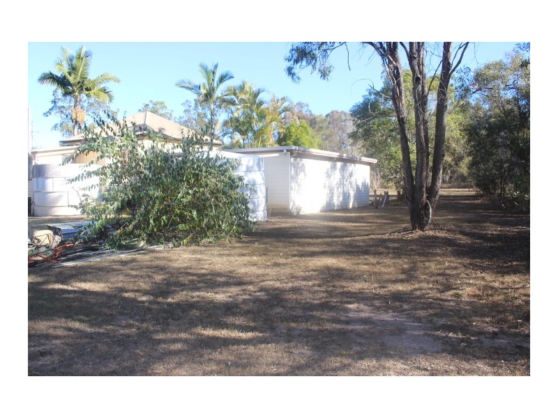 34030 Bruce Hwy, Gin Gin QLD 4671